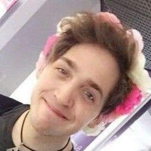 Meet your Posher, Jade